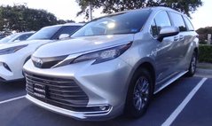 2024 Toyota Sienna XLE 8-Passenger