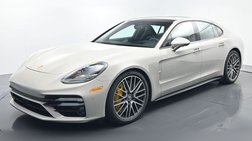 2023 Porsche Panamera Turbo S