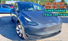 2023 Tesla Model Y Base