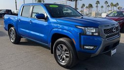 2025 Nissan Frontier SV