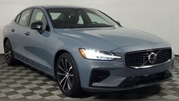 2023 Volvo S60 Recharge T8 Plus Dark Theme