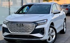 2024 Audi Q4 e-tron quattro Premium 50