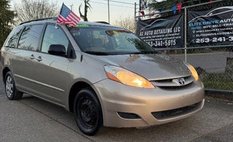 2007 Toyota Sienna LE 8-Passenger
