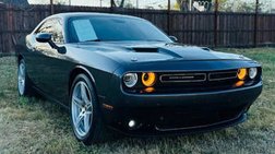 2015 Dodge Challenger SXT