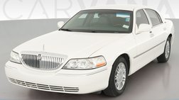 2010 Lincoln Town Car Signature Limited