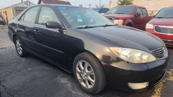 2005 Toyota Camry LE V6