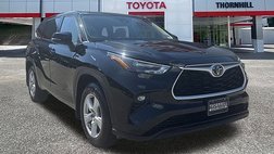 2022 Toyota Highlander LE