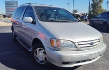 2002 Toyota Sienna LE
