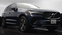 2025 Volvo XC60 B5 Core Dark Theme