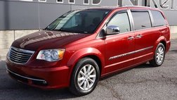 2016 Chrysler Town and Country Limited Platinum