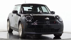 2025 MINI Hardtop Cooper S Signature Trim