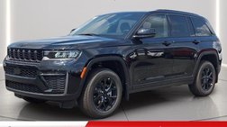 2026 Jeep Grand Cherokee Laredo Altitude