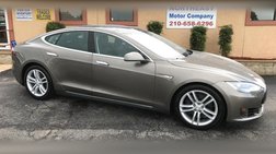 2015 Tesla Model S 70D
