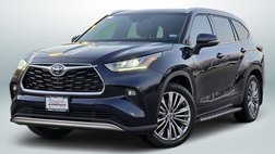 2022 Toyota Highlander Hybrid Platinum