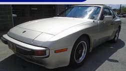 1983 Porsche 944 Base