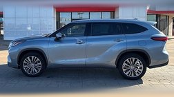 2021 Toyota Highlander Hybrid Platinum