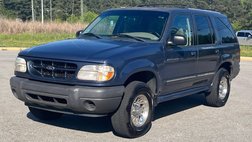 2000 Ford Explorer XLS