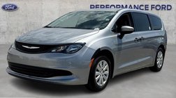 2020 Chrysler Voyager L