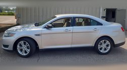 2018 Ford Taurus SE