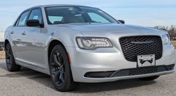 2023 Chrysler 300 Touring
