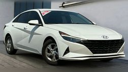 2022 Hyundai Elantra SE