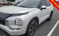 2022 Mitsubishi Outlander ES