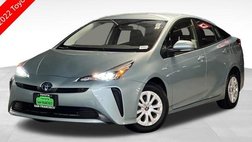 2022 Toyota Prius LE