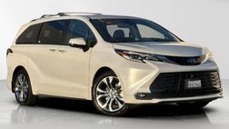 2022 Toyota Sienna Platinum 7-Passenger