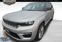 2023 Jeep Grand Cherokee Summit