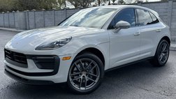 2025 Porsche Macan T