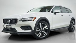 2025 Volvo V60 Cross Country B5 Plus
