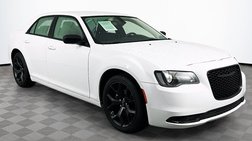 2023 Chrysler 300 Touring