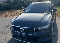 2019 Volvo XC40 T5 Momentum