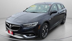 2018 Buick Regal TourX Essence