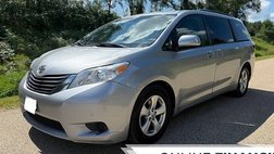 2016 Toyota Sienna LE