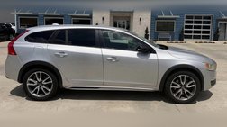 2016 Volvo V60 Cross Country T5