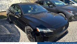 2024 Volvo S60 Recharge T8 Ultimate Black Edition