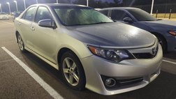 2014 Toyota Camry SE