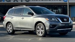 2019 Nissan Pathfinder SV