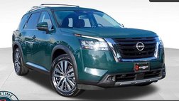 2022 Nissan Pathfinder Platinum