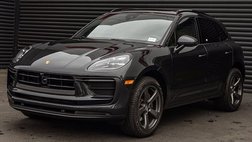 2025 Porsche Macan T