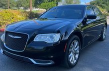 2019 Chrysler 300 Touring