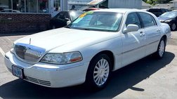 2003 Lincoln Town Car Executive