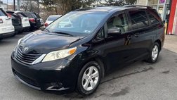 2017 Toyota Sienna LE