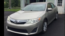 2013 Toyota Camry LE 4D Sedan