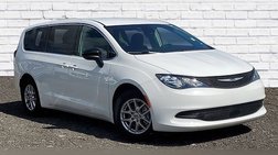 2024 Chrysler Voyager LX