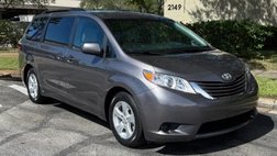 2017 Toyota Sienna LE