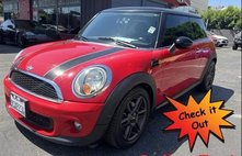 2011 MINI Cooper Base