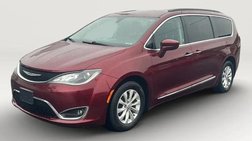 2017 Chrysler Pacifica Touring L FWD