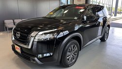 2022 Nissan Pathfinder S